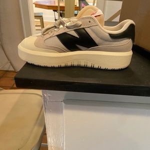 New Balance CT302 Size 8.5